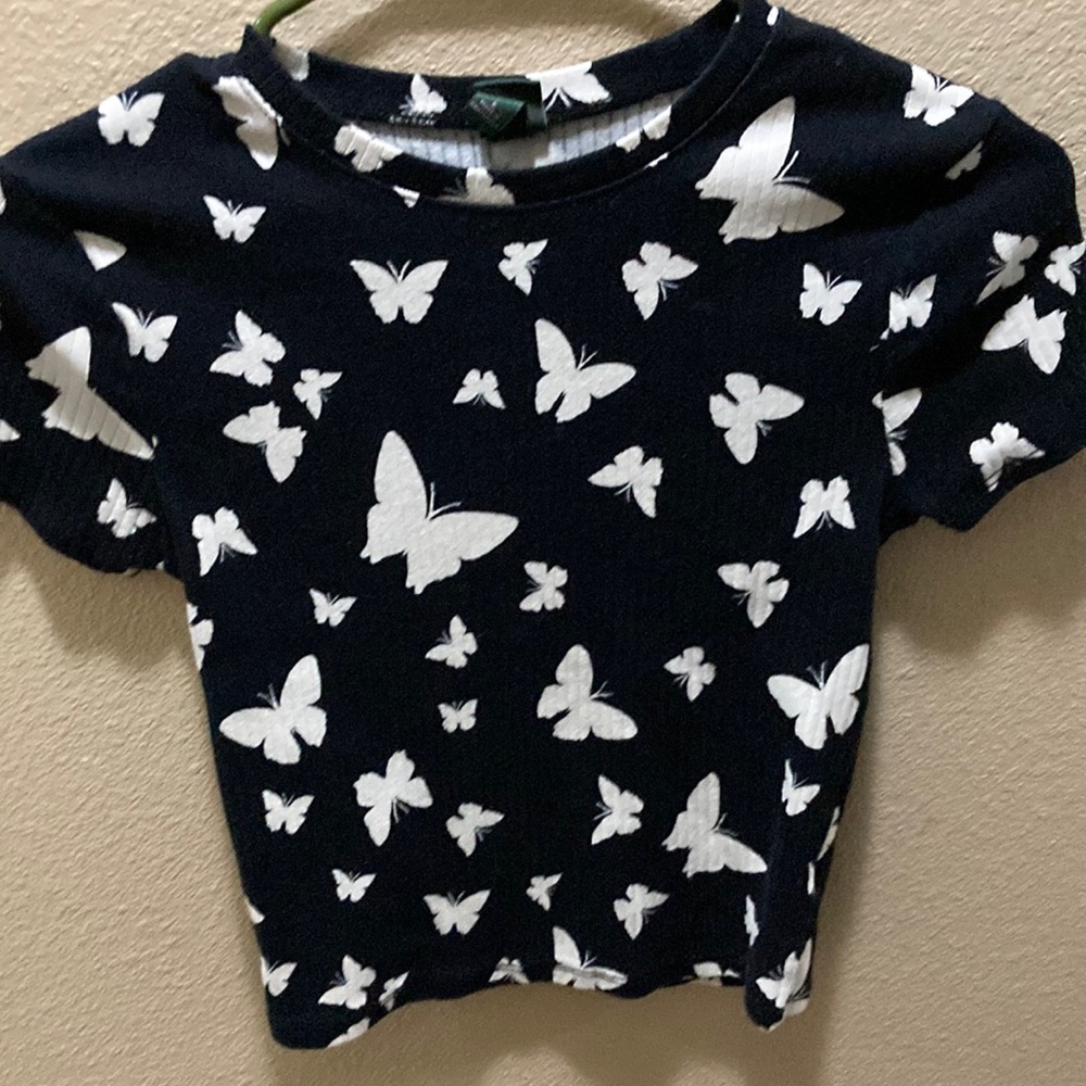 Butterfly crop top black and white size small